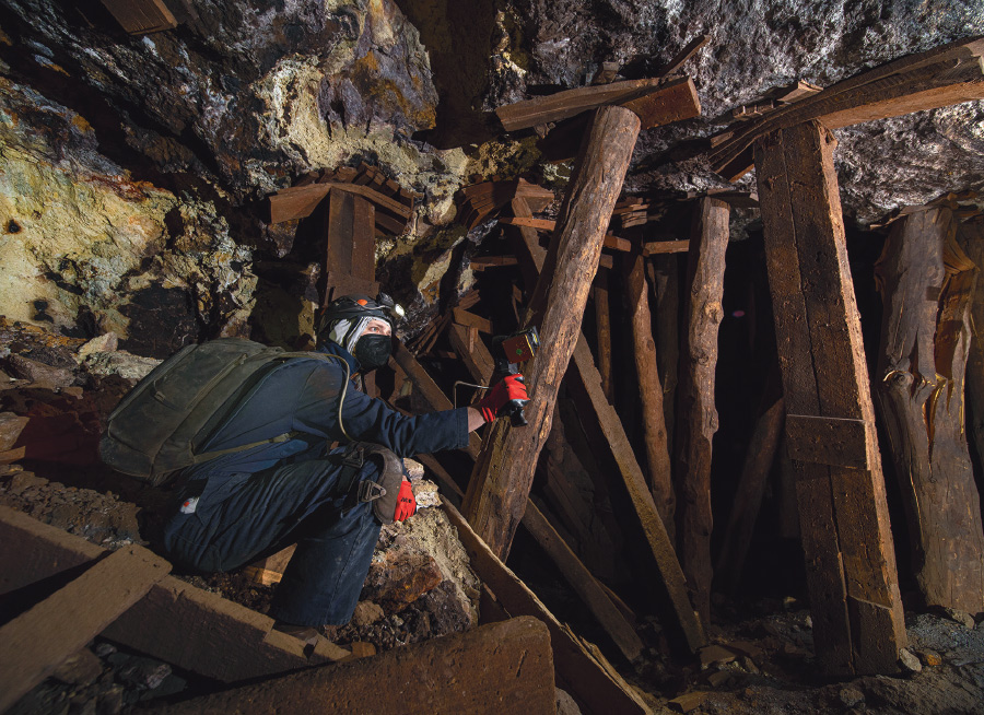 Subterranean Team member Alexi Kimiatek conducts a LiDAR scan inside of a stope